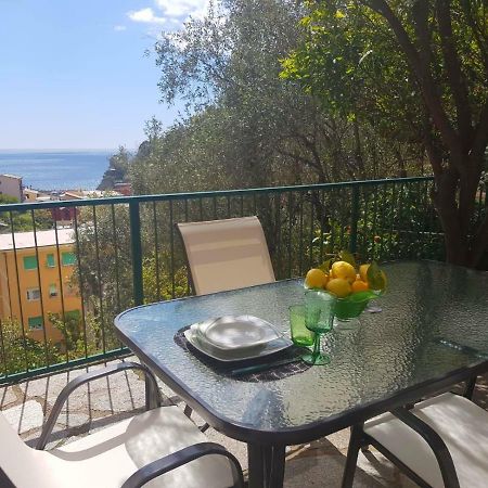 Апартаменти Chez Reny Terrazza Vista Mare Монтероссо-аль-Маре Екстер'єр фото